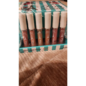 RMF Romantic Beauty Matte Liquid Lipstick